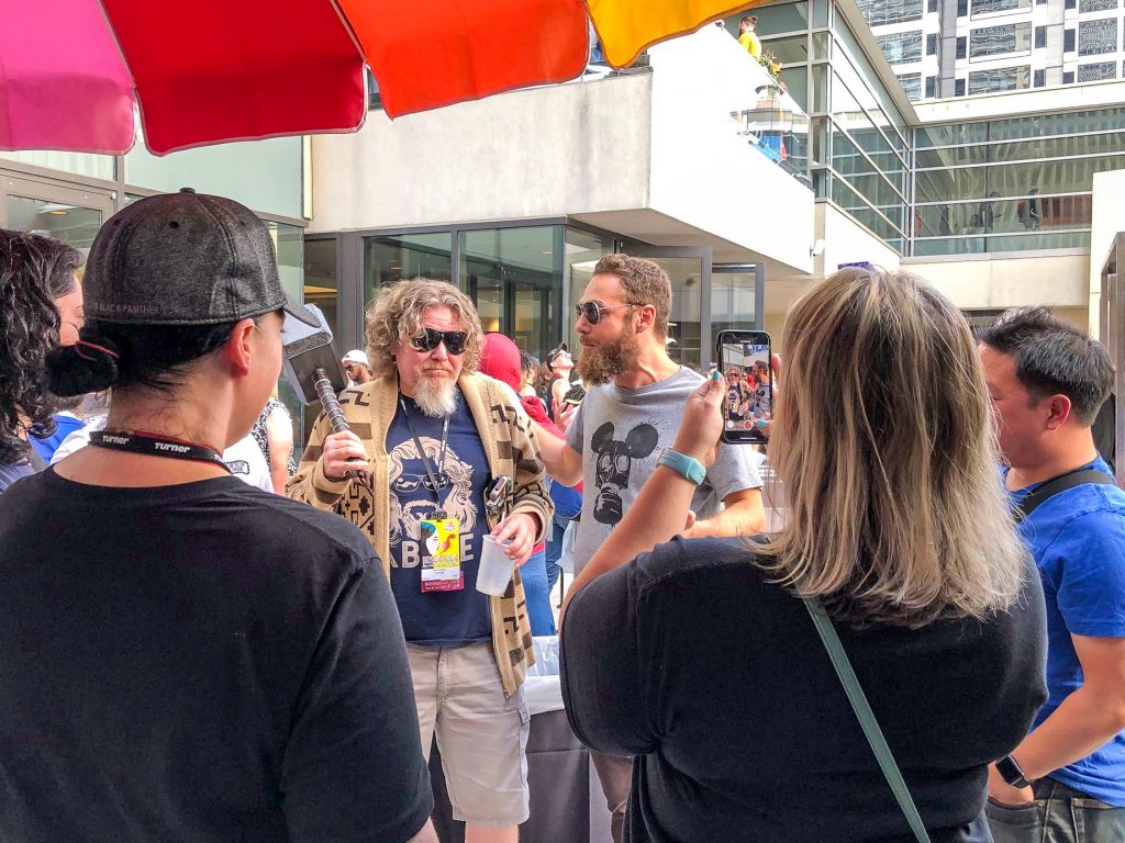 Ross Marquand (Aaron from The Walking Dead) hanging out at Dragon Con 2019